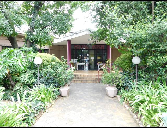400M² OFFICE FOR SALE IN FERNDALE
